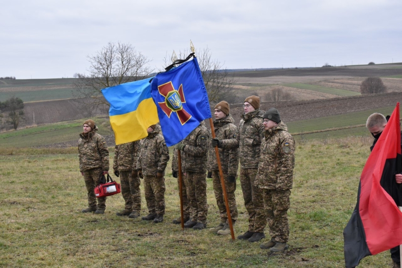 На Волині попрощалися з Героєм Олександром Максимуком