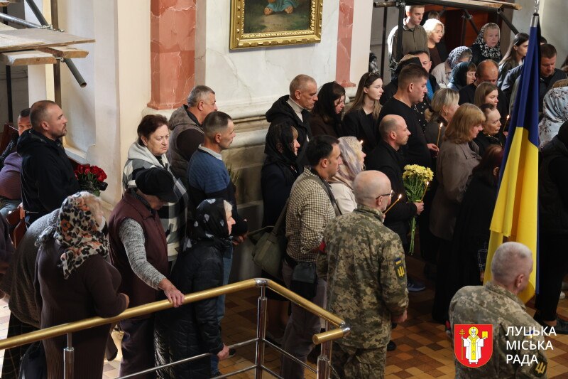 У Луцьку попрощалися з двома Героями, які тривалий час вважалися зниклими безвісти