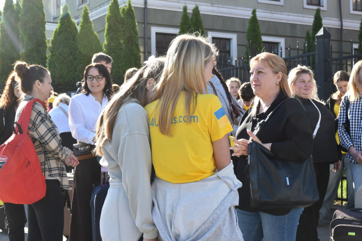 Діти загиблих Героїв та зниклих безвісти з Луцької громади вирушили на реабілітацію та відпочинок у США
