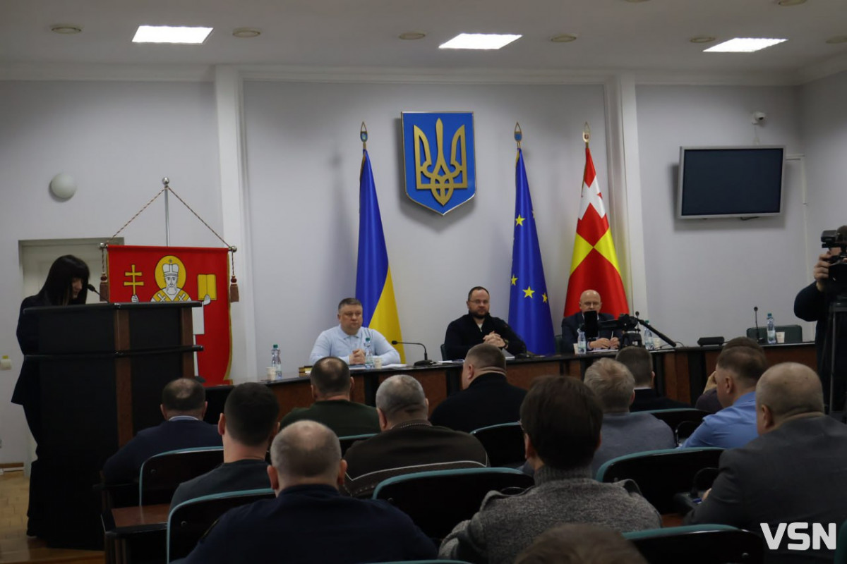 Вода почала підходити до подвір’я: у Луцьку проклали 700 метрів труб для порятунку осель від затоплення