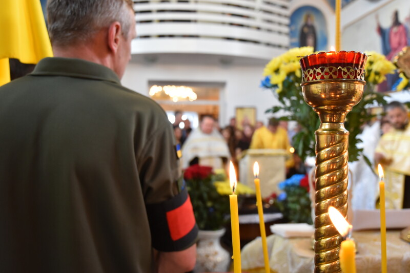 Загинув ще торік, а тіло за обміном повернули лише зараз: у Луцьку попрощалися з Героєм Віктором Демчуром