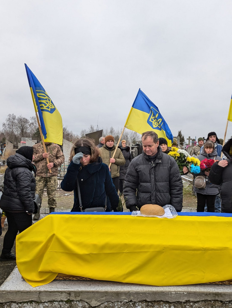 Так і не встиг створити сім'ю: на Волині попрощалися з Героєм Олегом Гарасимлюком