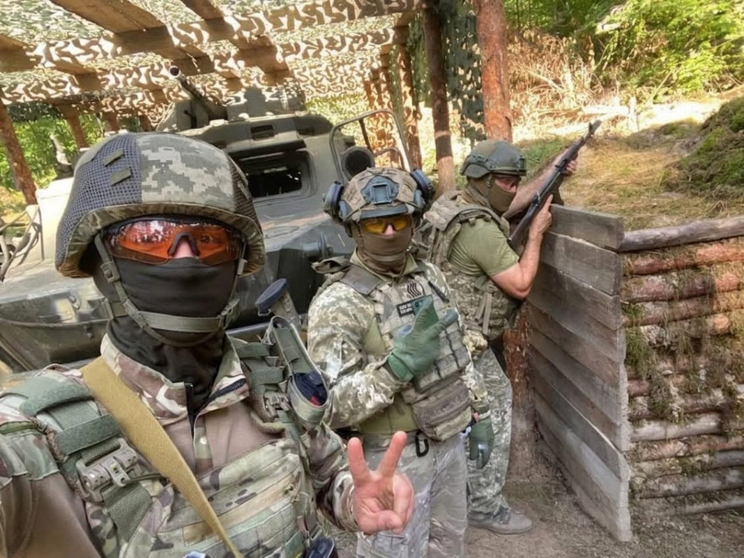 Від водія лікарів до командира гармати: історія прикордонника з Волині, який воює на передовій