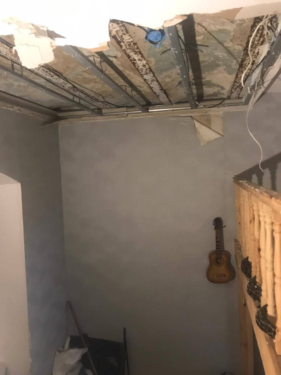 Після ракетного удару в Луцьку сім’я залишилася без даху над головою: відкрито збір коштів