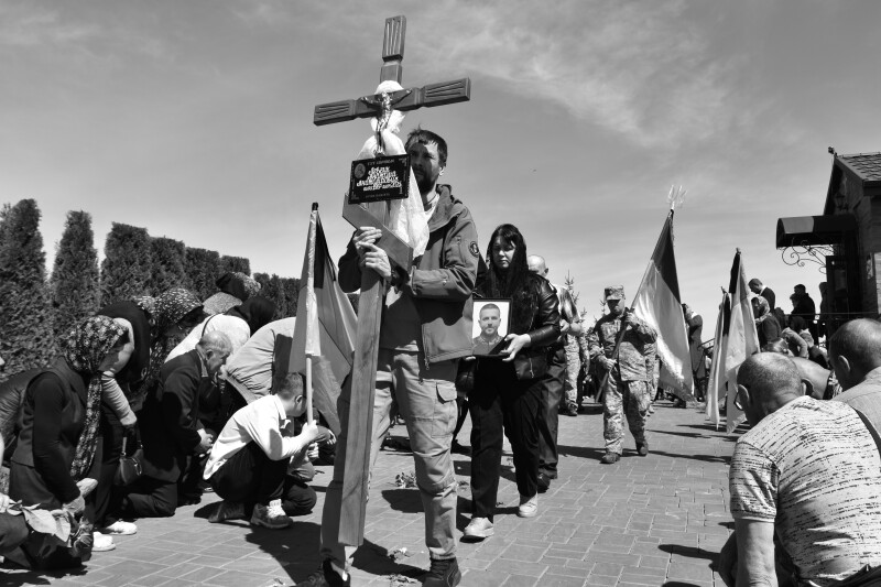 Навіки 38: у Луцькій громаді попрощалися з Героєм Анатолієм Левчуком