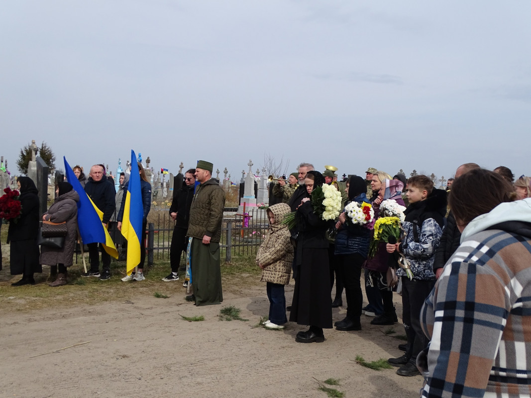 Ворожий дрон обірвав життя: на Волині попрощалися з Героєм Сергієм Панасюком