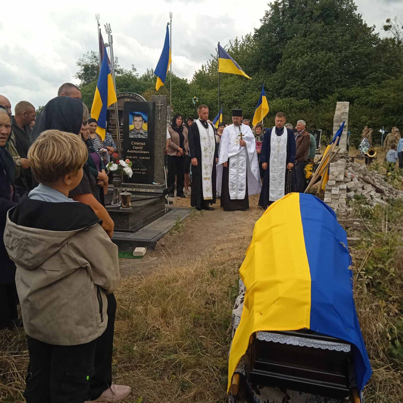 На Волині попрощалися із Героєм Віталієм Томашевським, який понад рік вважався зниклим безвісти