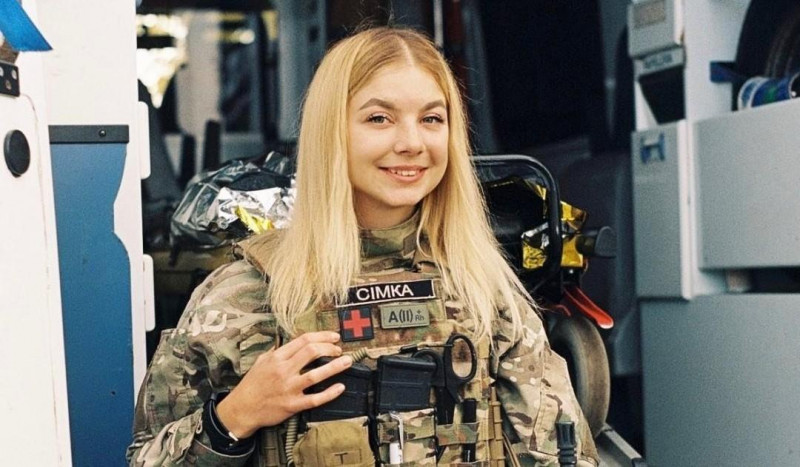 Надає допомогу пораненим на передовій: медикиня з Волині отримала грамоту Верховної Ради