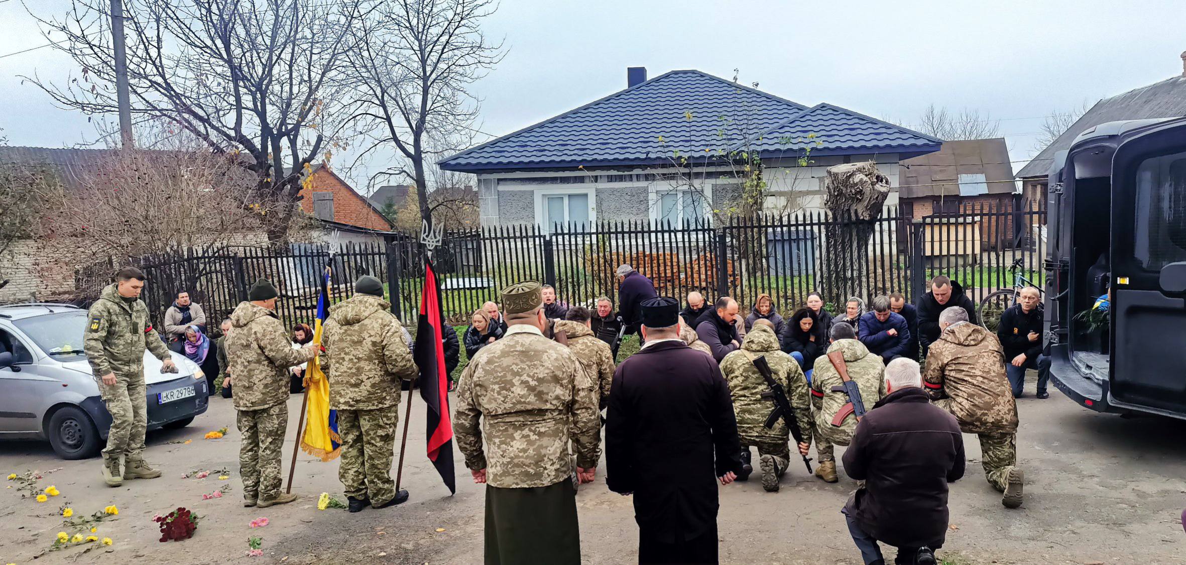 2 місяці не дожив до 35-річчя: на Волині попрощались з Героєм Олександром Пекним