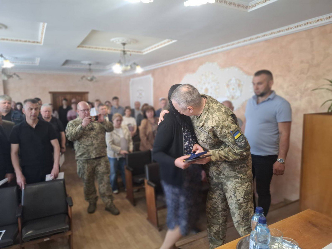 Нагороди, здобуті ціною життя: у громаді на Волині вшанували полеглих воїнів