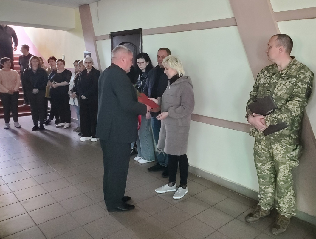 Батькам загиблого Героя Віталія Козея з Волині вручили його орден