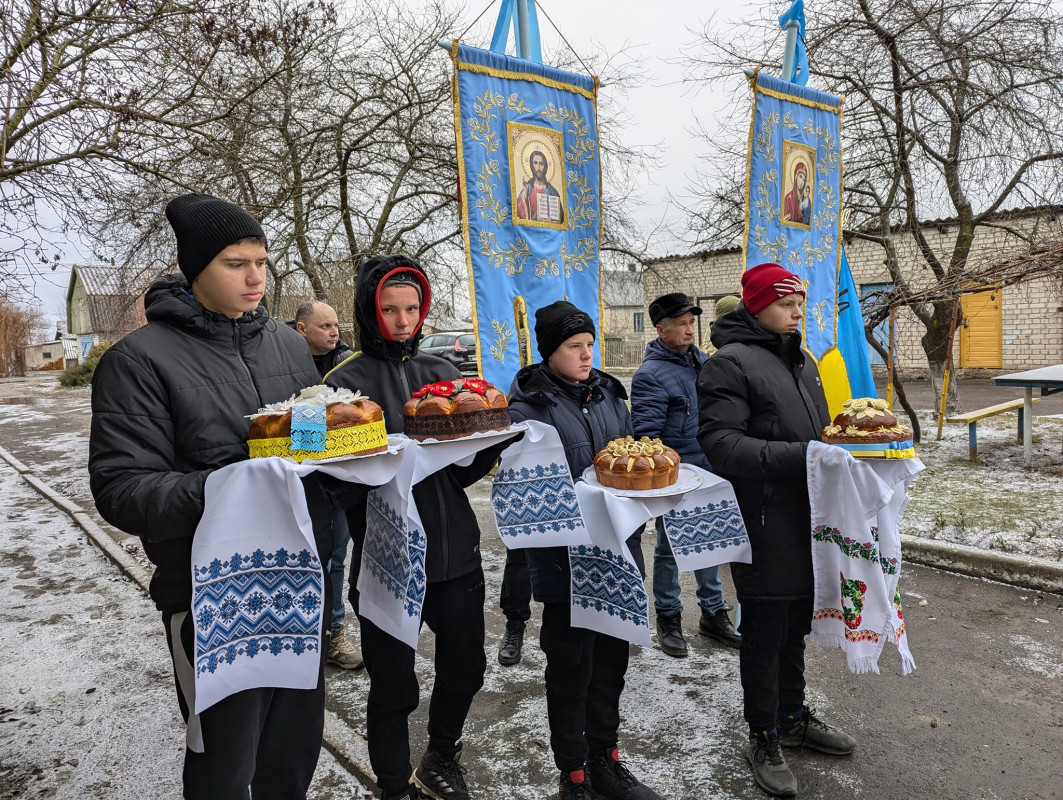 Так і не встиг створити сім'ю: на Волині попрощалися з Героєм Олегом Гарасимлюком