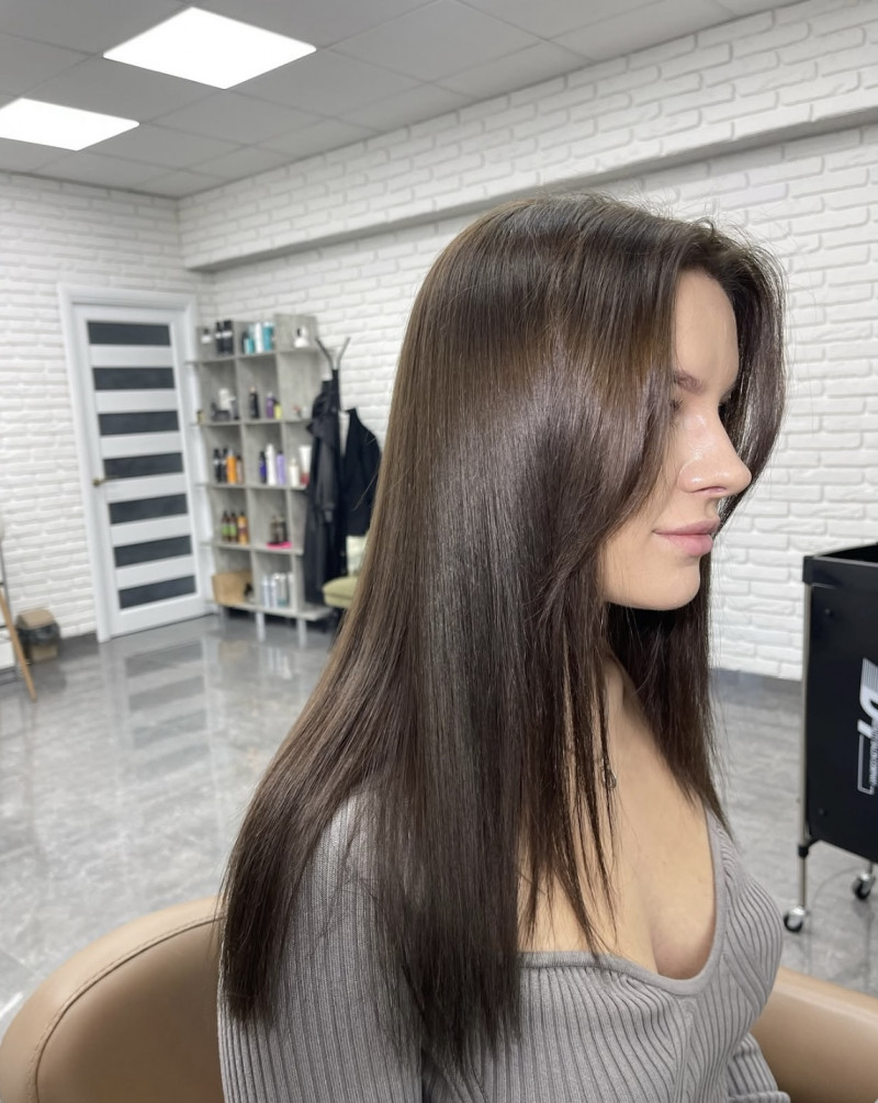 Колір, який змінює все: секрети фарбування волосся від колориста з Луцька