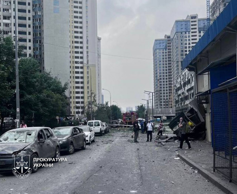 Вночі Росія знову завдала ударів по житлових будинках у Києві - 10 загиблих, 46 постраждалих