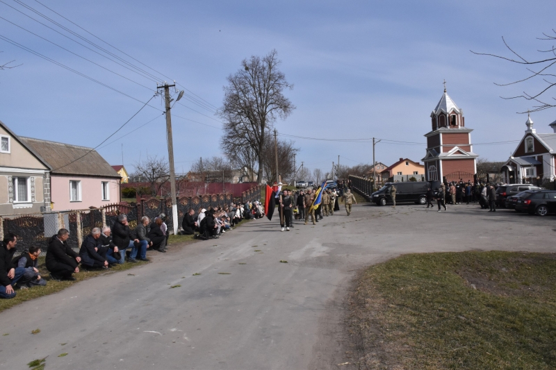 Загинув у жовтні 2025 року: на Волині відбулось прощання із захисником Тарасом Шавлаєм