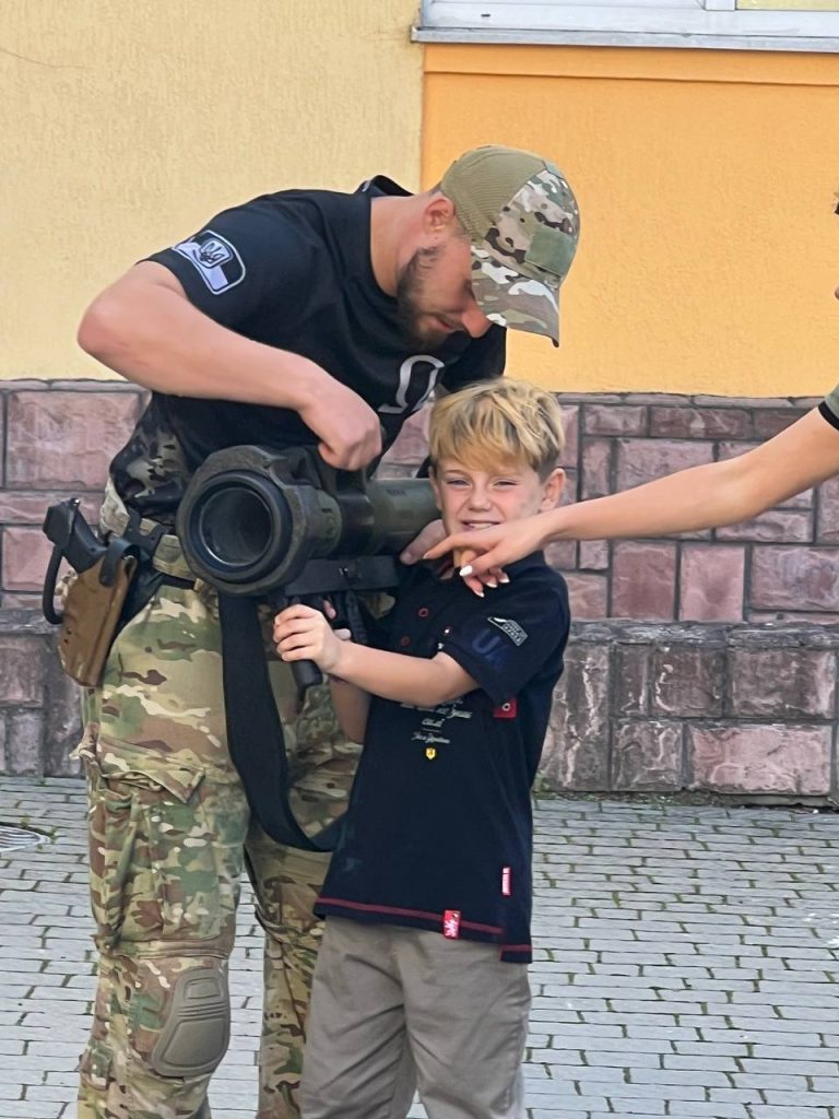 Врятував не одне життя: Герою з Волині навіки 22