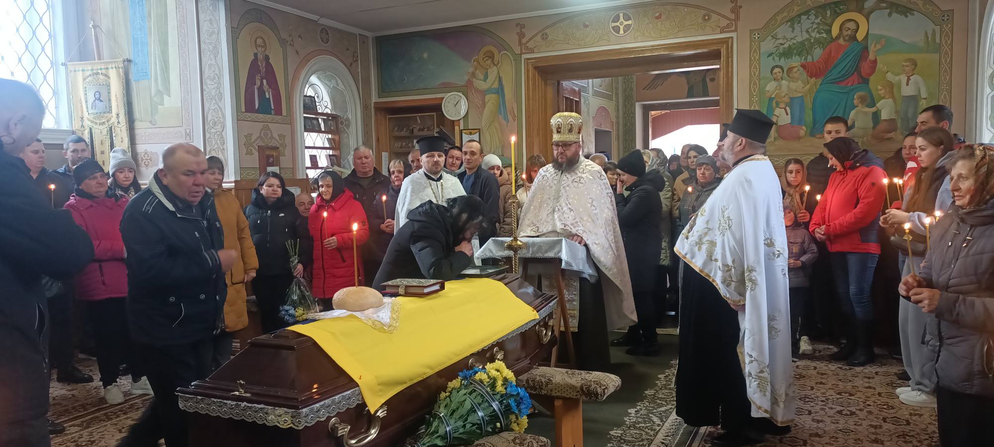 2 місяці не дожив до 35-річчя: на Волині попрощались з Героєм Олександром Пекним