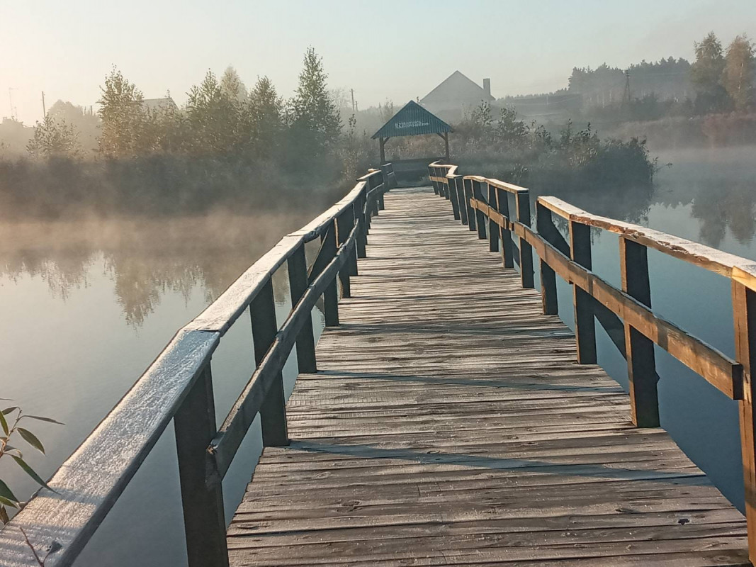 У громаді на Волині невідомі понищили пірс на водоймі для відпочинку