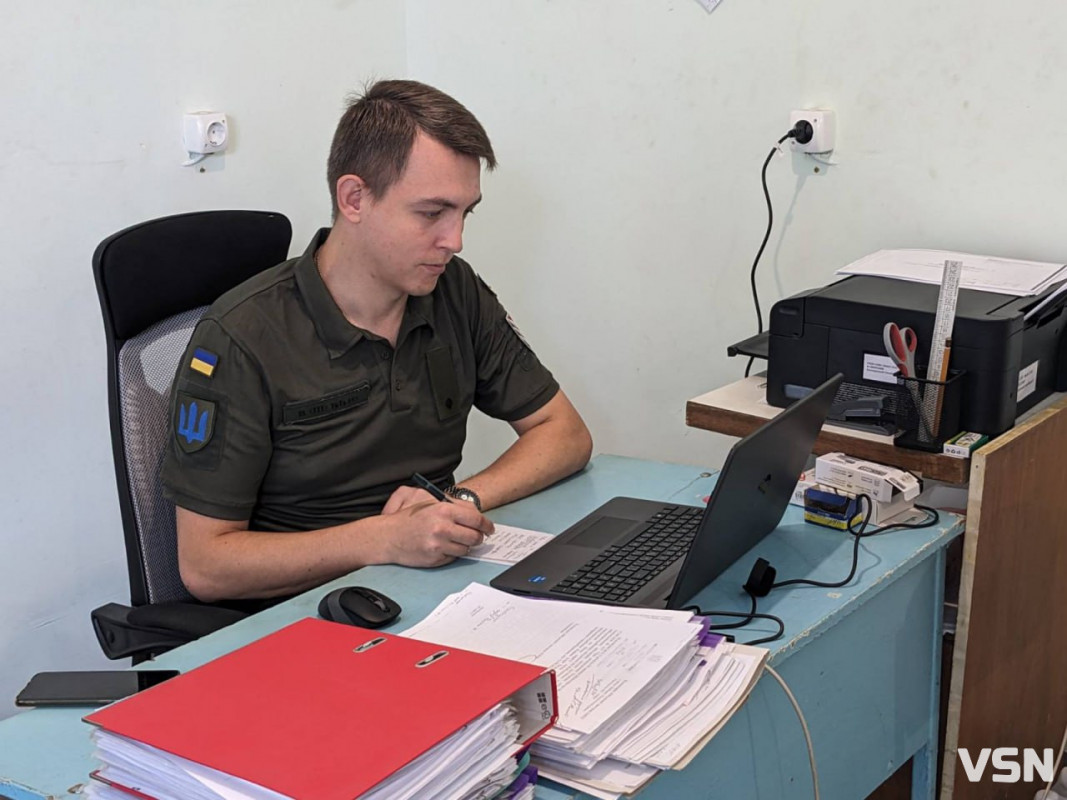«Був пораненим, але покинув лікарню, аби врятувати хлопців, а йому не було кому допомогти». Спогади про загиблого гірника з Волині, який став воїном