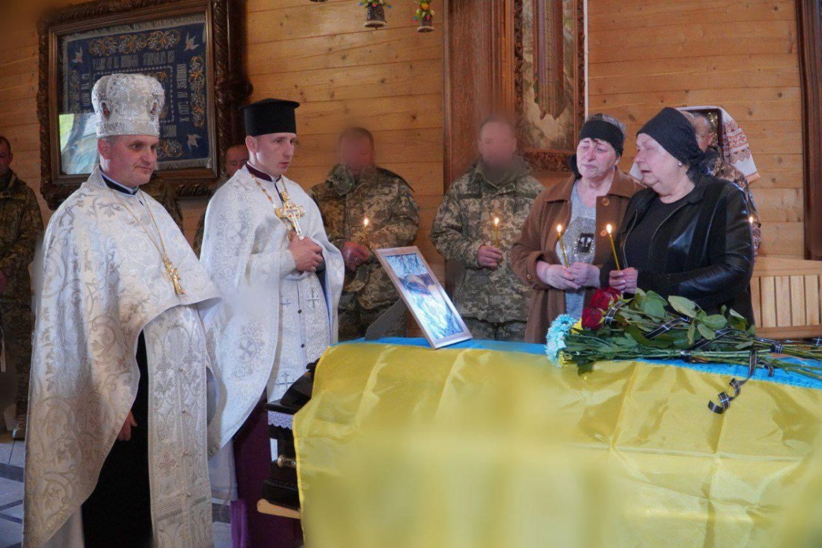 На Волині в останню дорогу провели полеглого захисника Михайла Демського