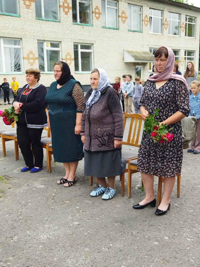 Помер у лікарні внаслідок отриманих поранень: на Волині відкрили меморіальну дошку Герою Олександру Оніщуку
