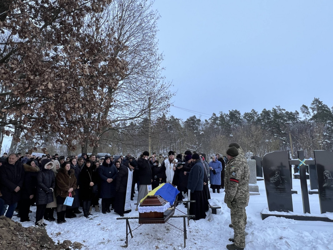 Тривалий час вважався зниклим безвісти: на Волині попрощалися з Героєм Володимиром Вакульчуком