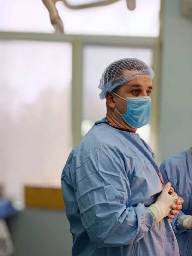 На Волині лікарі успішно провели складну операцію з індивідуальним 3D-протезом