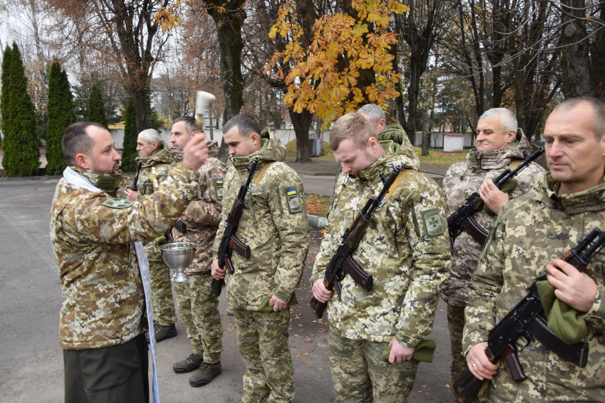 Матір п’ятьох дітей стала прикордонницею: новобранці Волині склали присягу