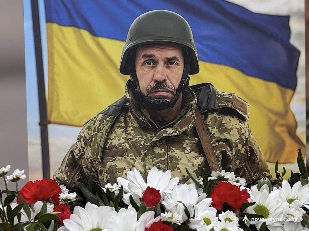 В останню путь провели захисника з Волині Петра Козачука