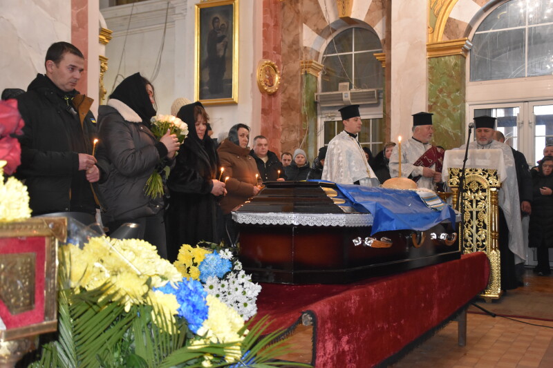 Загинув майже рік тому: у Луцьку попрощалися з Героєм Віталієм Дудою