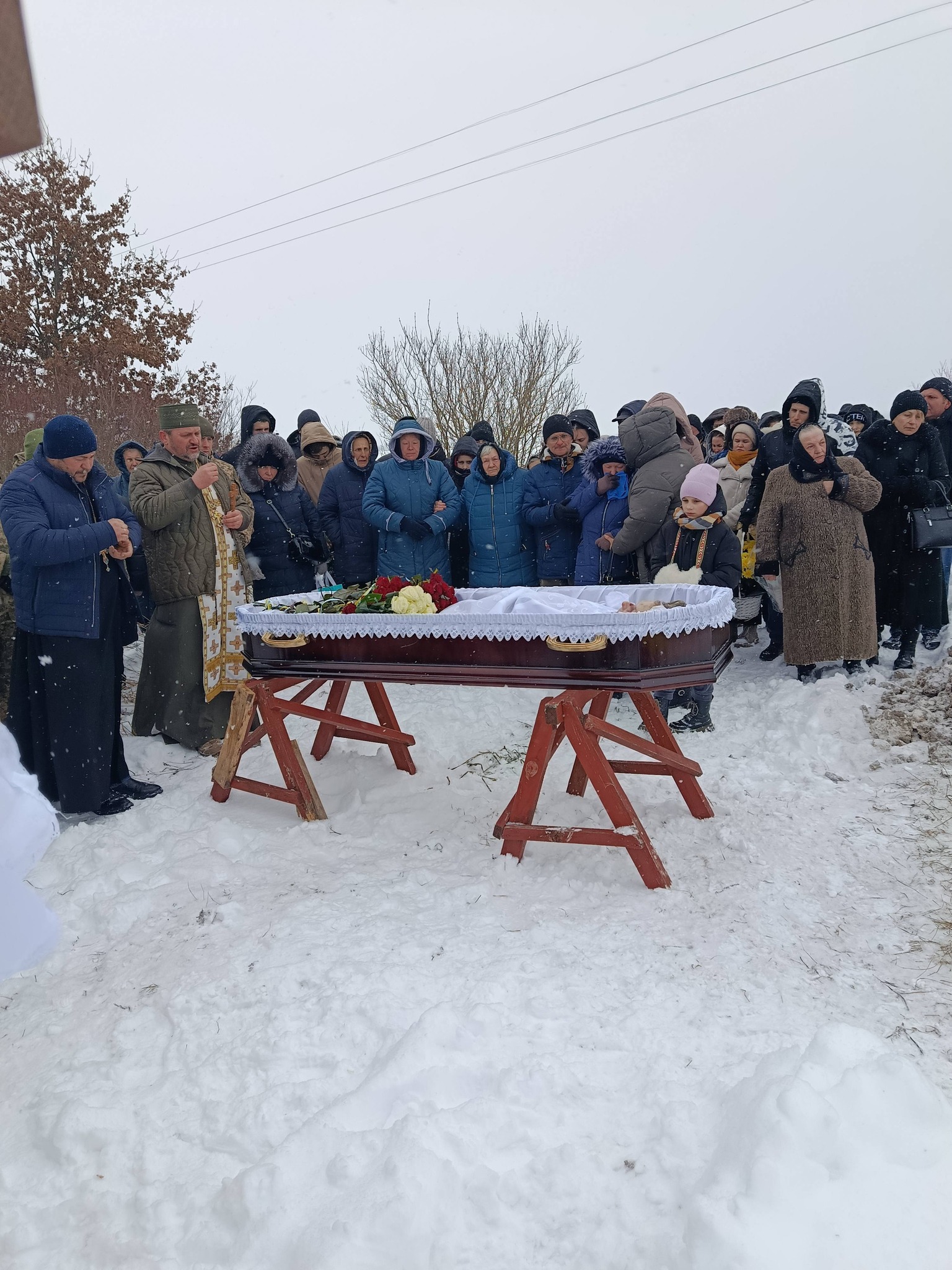 Навіки молодий: на Волині попрощалися з 28-річним Героєм Богданом Дубенчуком