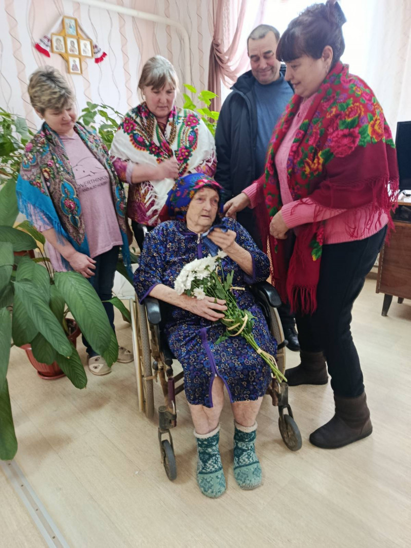 Її продовження — 4 онуків, 6 правнуків та 1 праправнука: бабуся з Волині відзначила 95-річчя