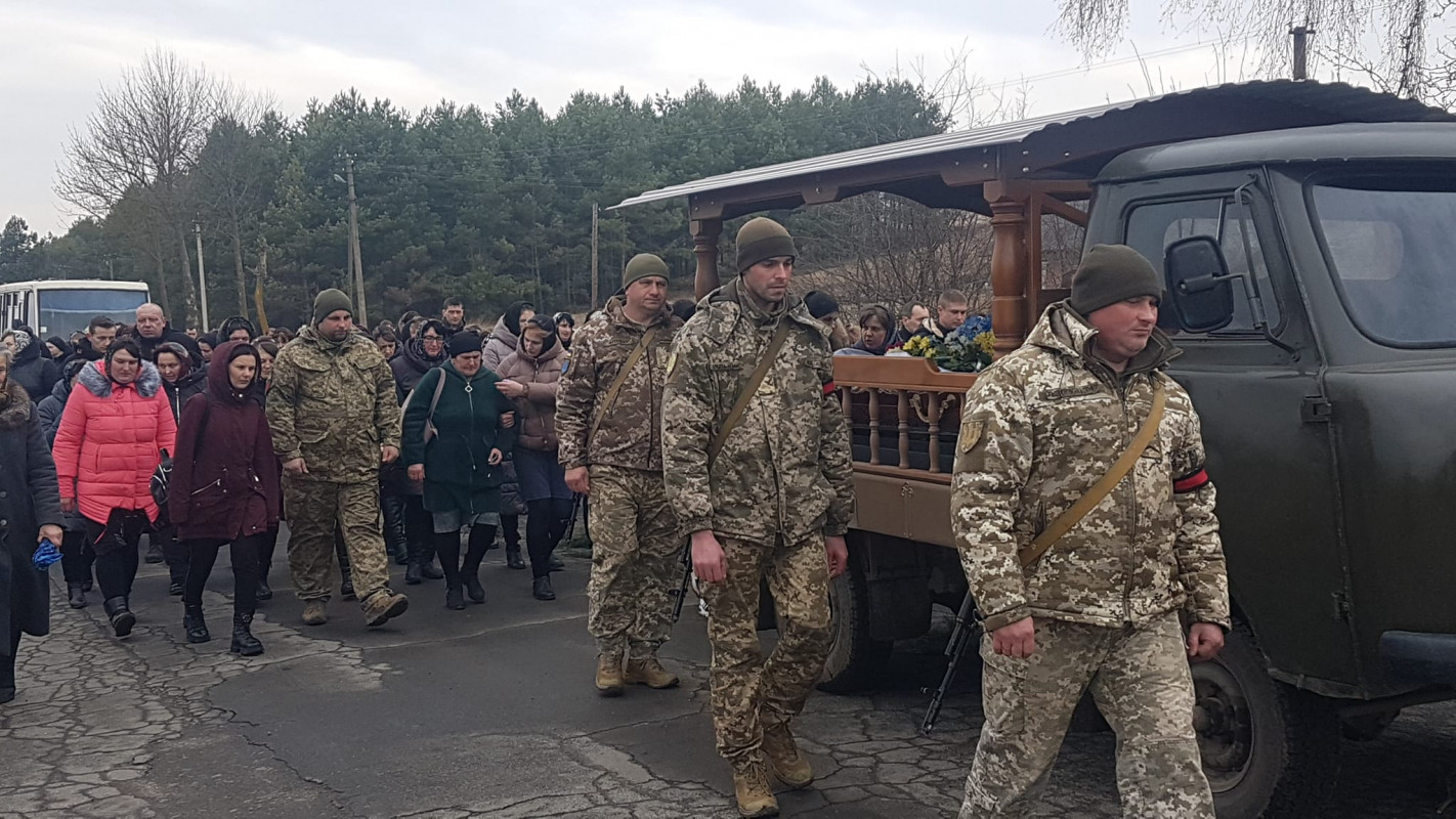 «А ви можете зробити так, щоб Богдан встав?» - маленька волинянка просила священника оживити хрещеного