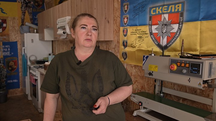 Юна волонтерка з Волині допомагає військовим: збирає тисячі гривень на дрони