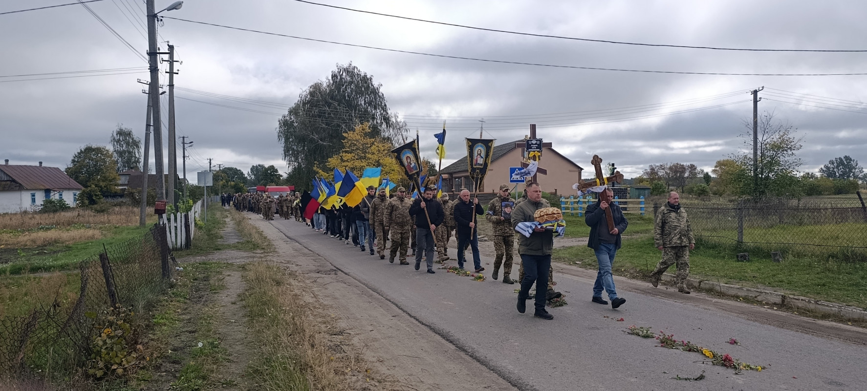 Не встиг створити сім’ю: на Волині попрощались з Героєм Сергієм Засядьком