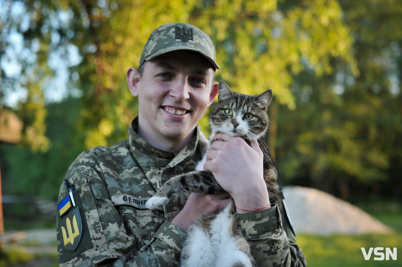 «Був пораненим, але покинув лікарню, аби врятувати хлопців, а йому не було кому допомогти». Спогади про загиблого гірника з Волині, який став воїном