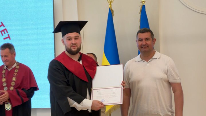 Рятує людей після обстрілів і готується стати дитячим хірургом: історія волинянина Олександра Римарука