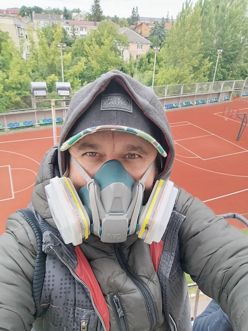 У Луцьку створили мурал на честь убитих у Німеччині українських баскетболістів