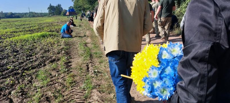 Отримав смертельне поранення: на Волині все село прийшло на прощання з молодим бойовим медиком Георгієм Семенюком