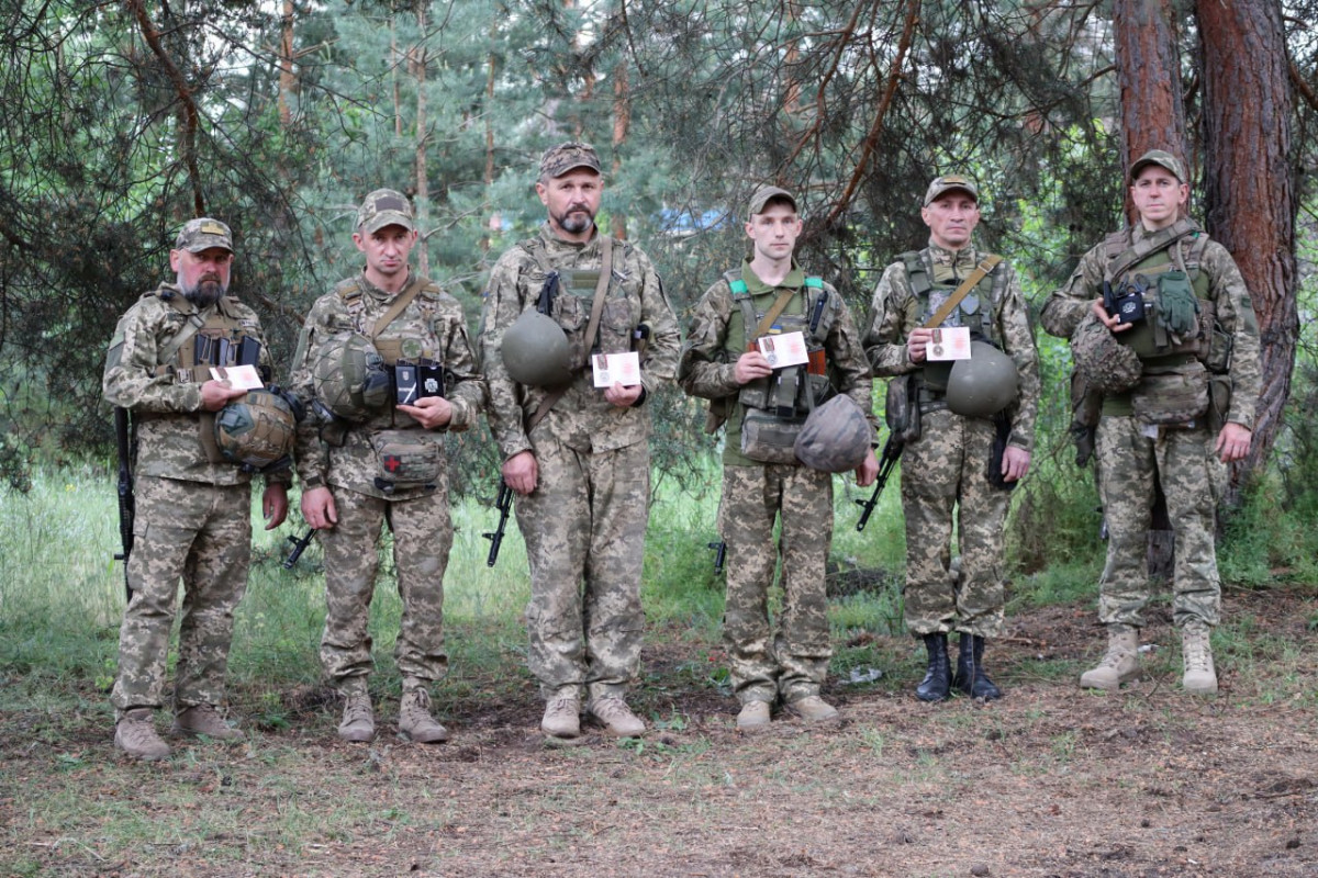 Волинських військовослужбовців відзначили бойовими нагородами