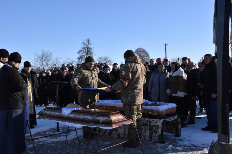 Життя обірвалося в ДТП: на Волині попрощалися із захисником Віталієм Михальчуком