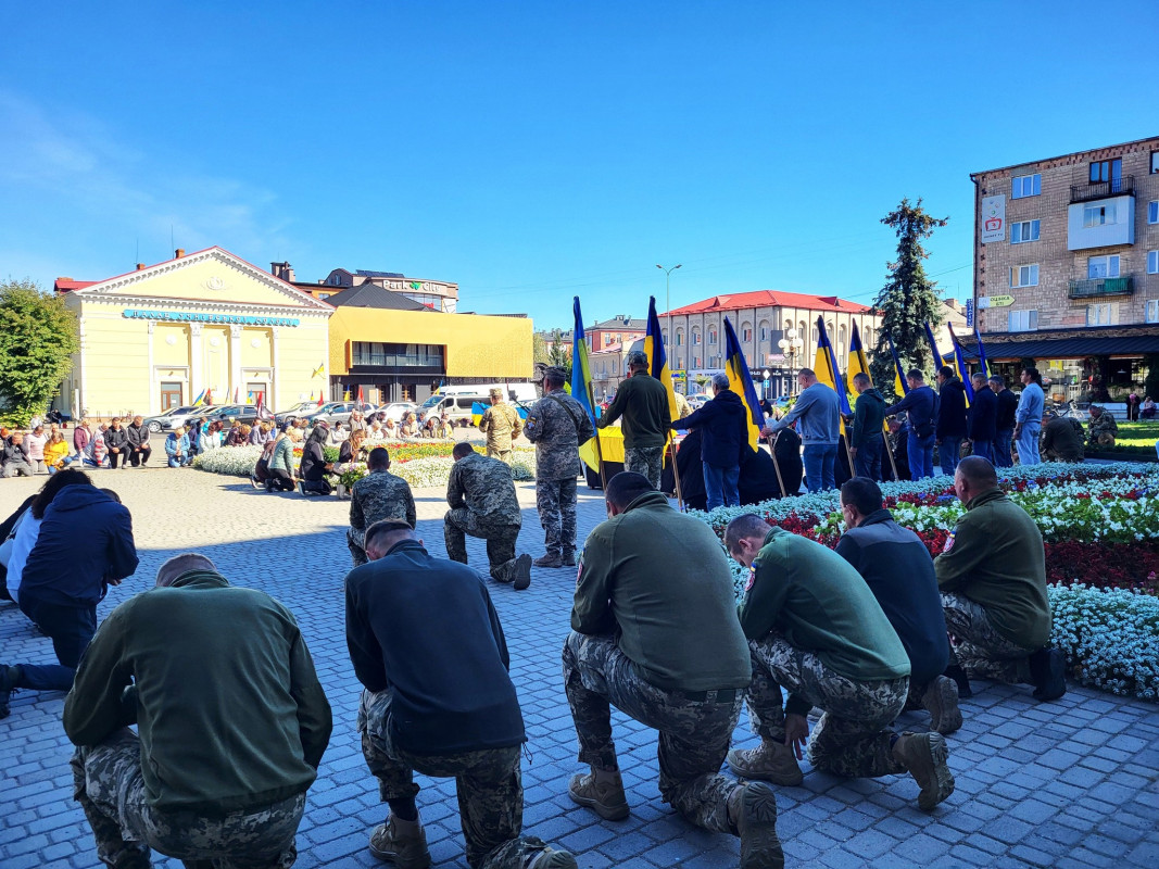 Отримав повістку й без вагань з’явився до ТЦК: на Волині в останню земну дорогу провели Героя Тараса Солтиса
