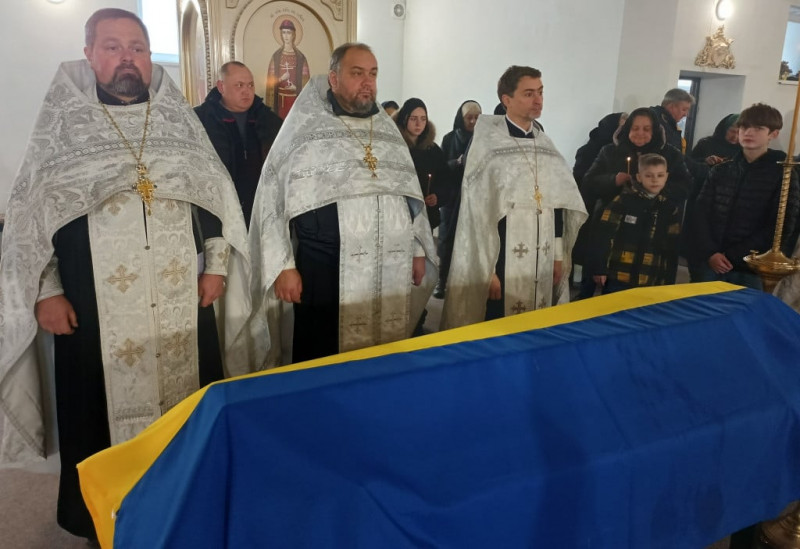 На Волині попрощалися з Героєм Ігорем Поваром