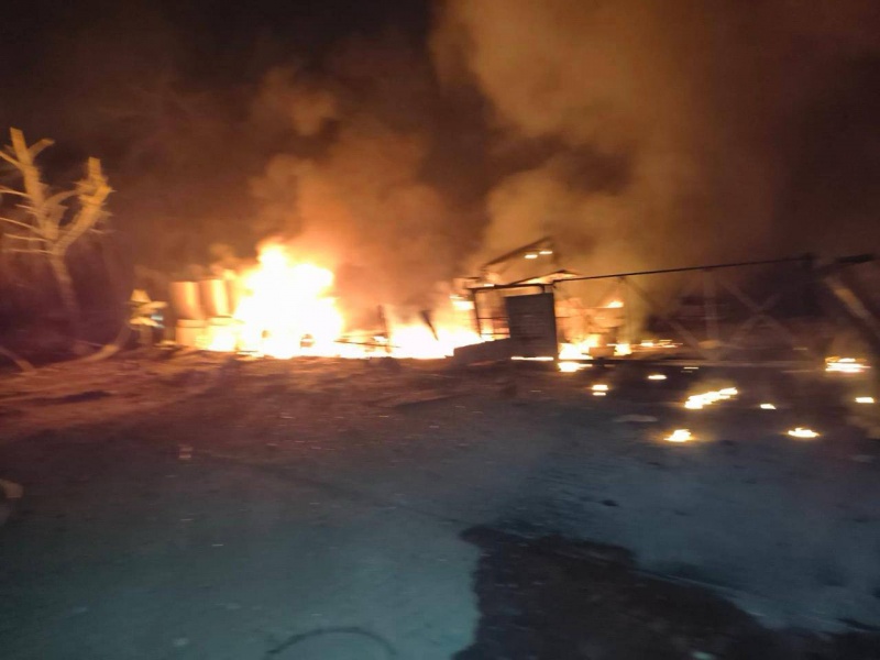 Вночі ворог атакував Київщину - пошкоджені гуртожиток, будинки, є жертви