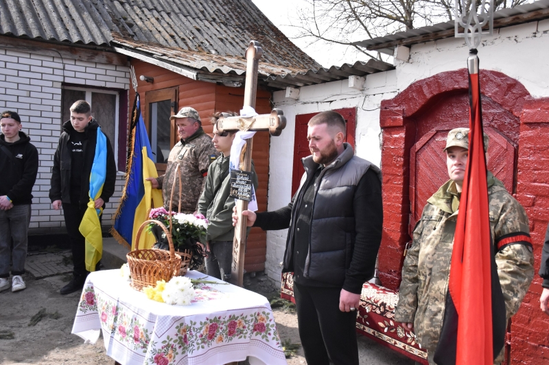 Загинув у жовтні 2025 року: на Волині відбулось прощання із захисником Тарасом Шавлаєм