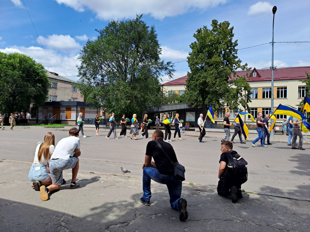 Більше місяця лікарі боролися за його життя, але серце не витримало: на Волині попрощались з Героєм Ігорем Фейдаком