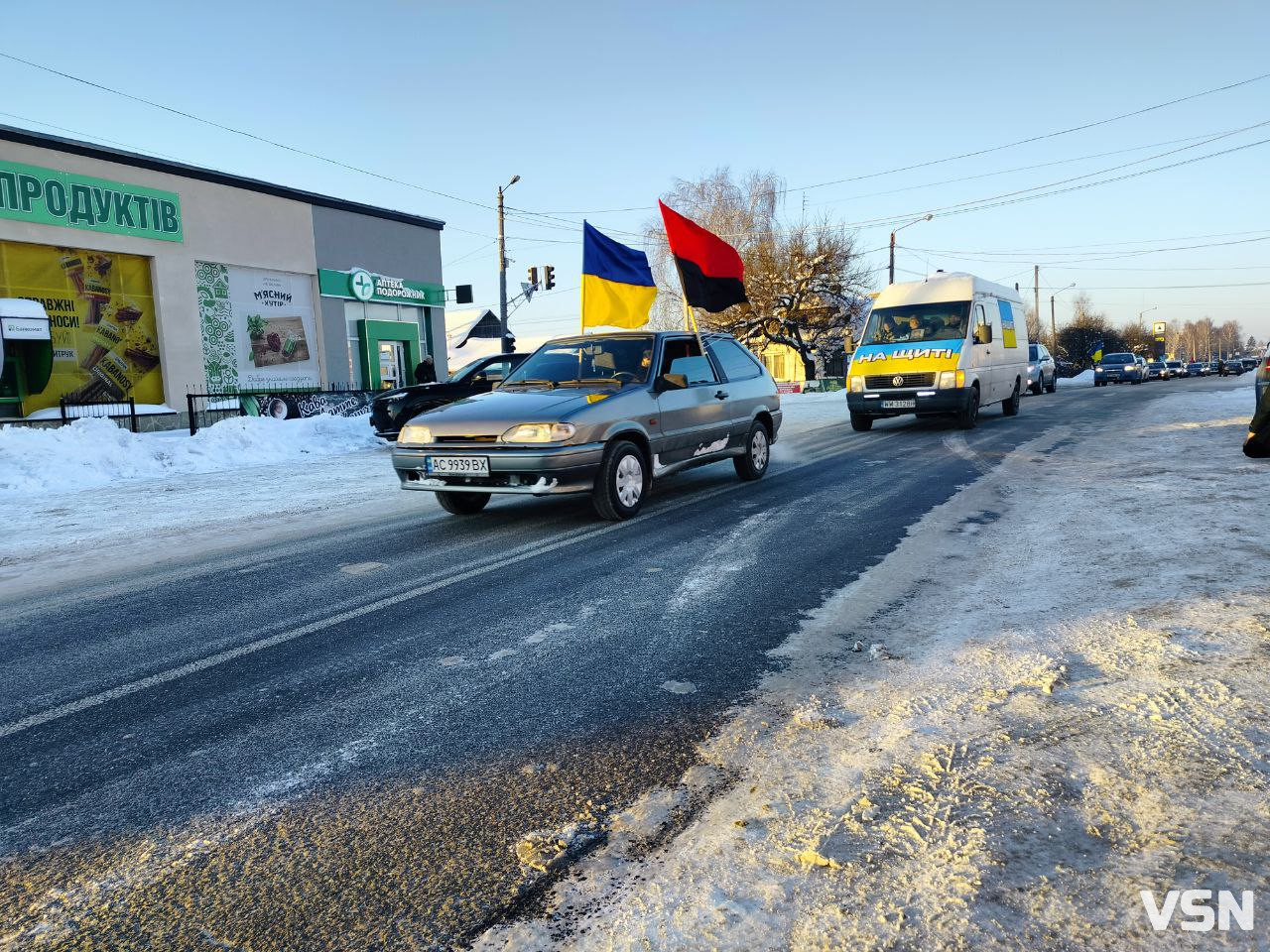 Дорога додому, сповнена болю: Волинь зустріла «на щиті» воїна Валерія Демуся
