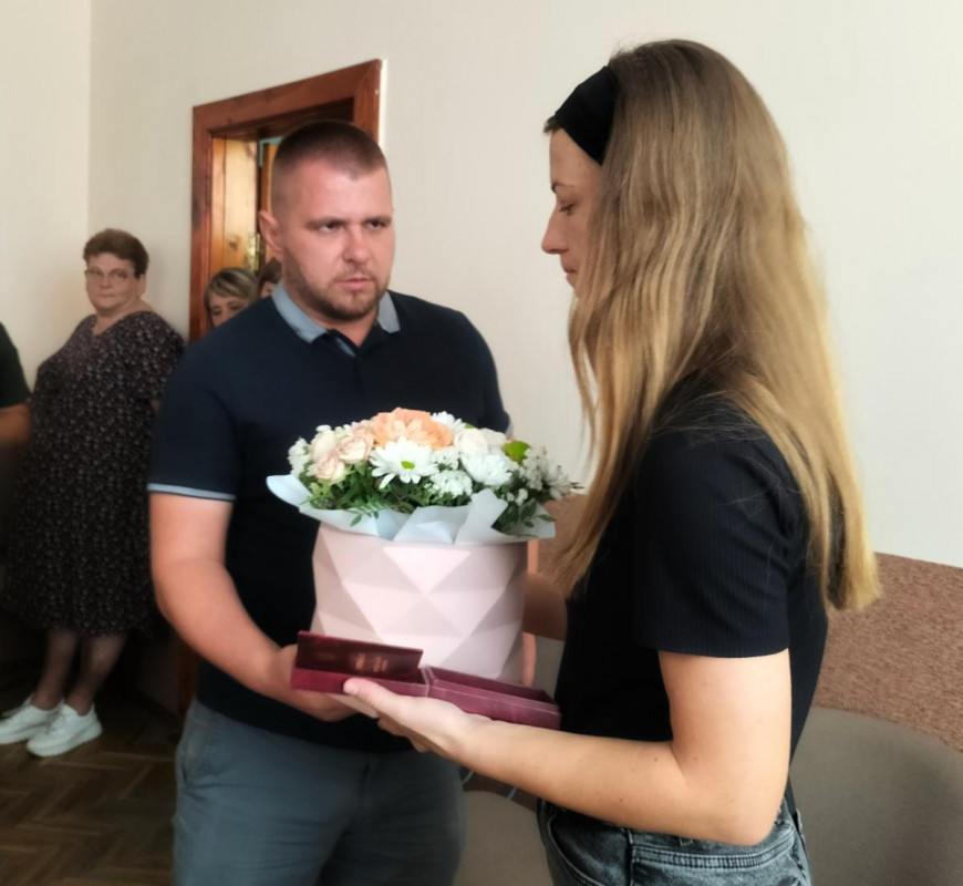 Дружині Героя з Луцького району вручили його посмертну нагороду