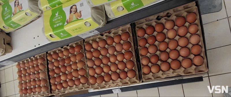 Яйця можуть подорожчати до 120 грн: які ціни на ринках Луцька зараз