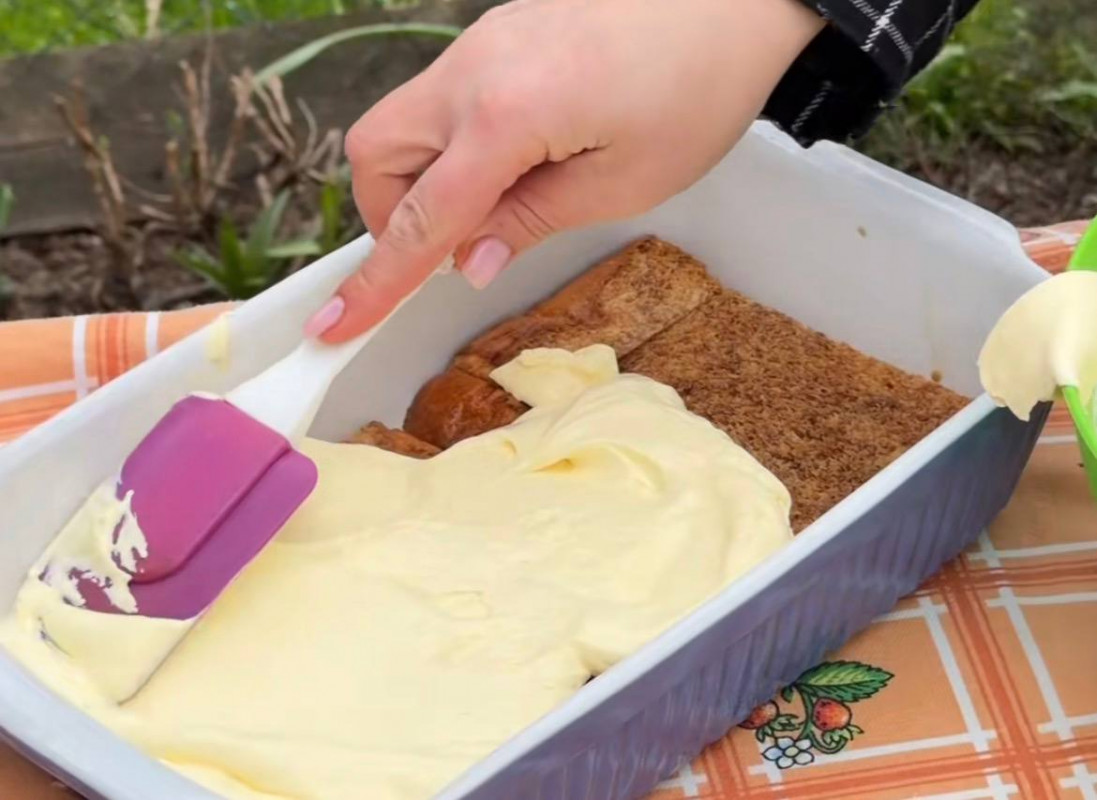 Друге життя паски: господині на Волині знають, що приготувати, якщо випічка зачерствіла